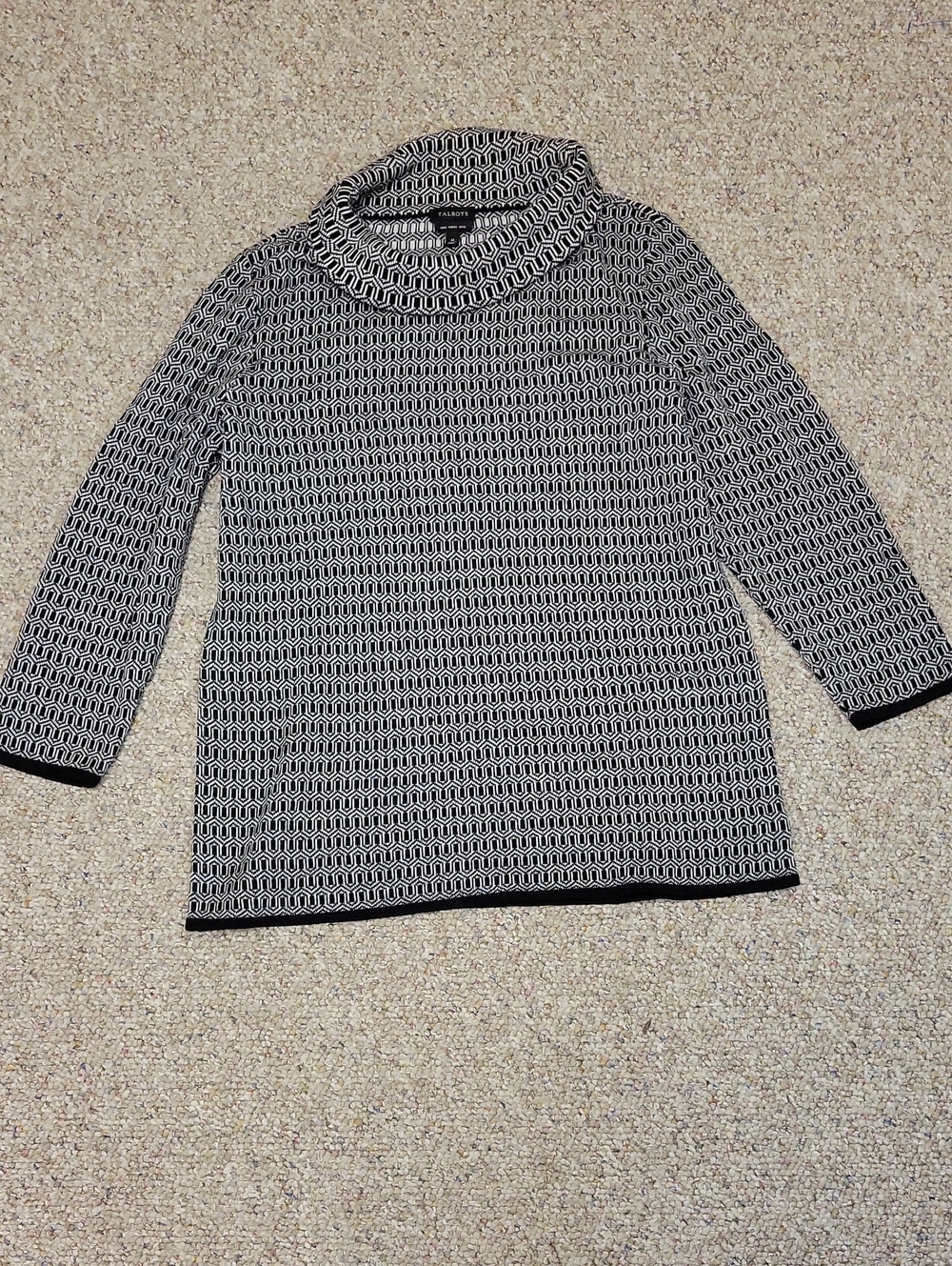 Talbots Merino Wool Long Sleeve Cowl Neck Sweater. Medium Fall Office Business